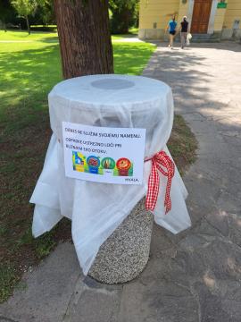 1. Zaprti koši za smeti